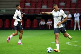 但替补阵容 但替补阵容